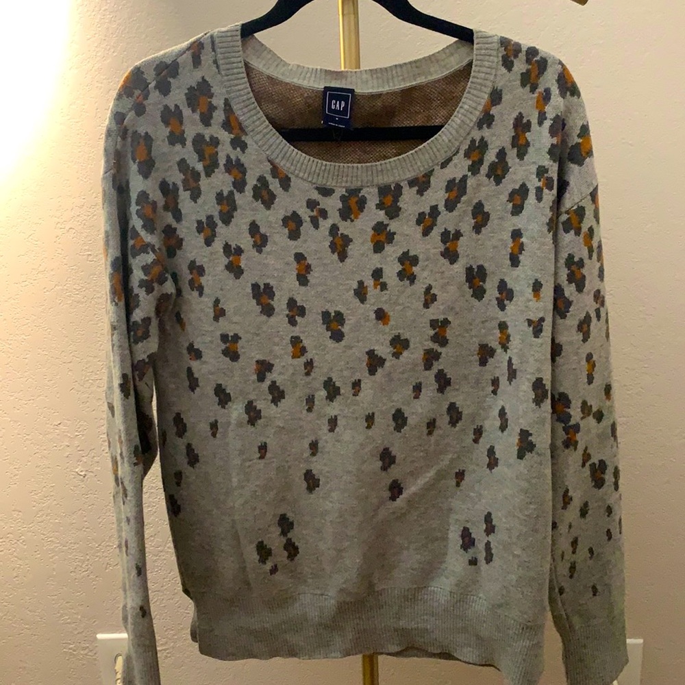 Leopard print and grey sweater